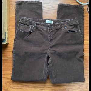 Women’s St John’s Bay Classic Fit Straight Leg 12